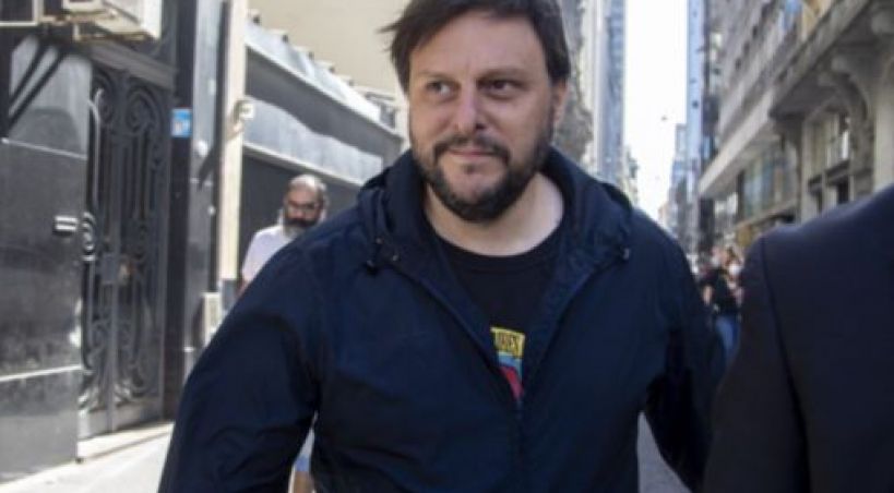 Leandro Santoro ironizó sobre el discurso de Milei en Davos y lo comparó con Trump