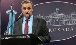 Advierten que &ldquo;si Adorni se fue de la conferencia de prensa debe irse también del Gobierno&rdquo;