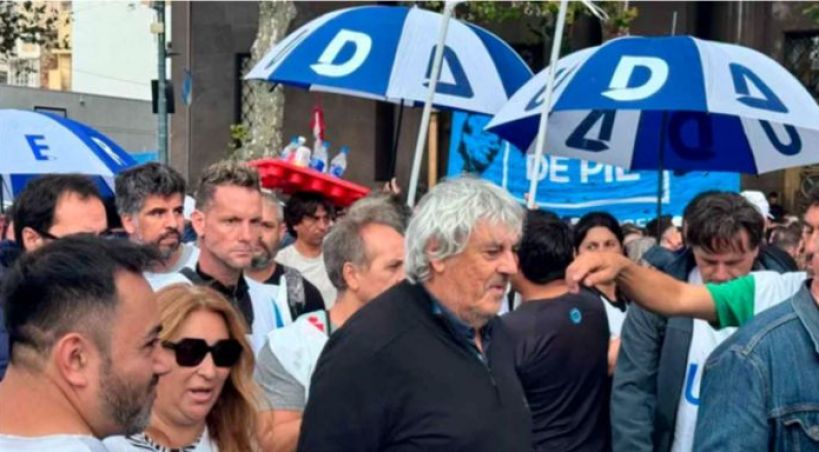 Medida cautelar paraliza la aplicación de la reforma laboral para todos los docentes del país