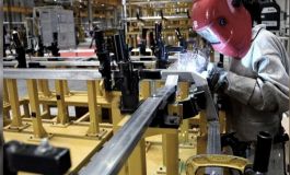 Gobierno modifica por decreto la reglamentación de la reforma laboral y excluye tope clave